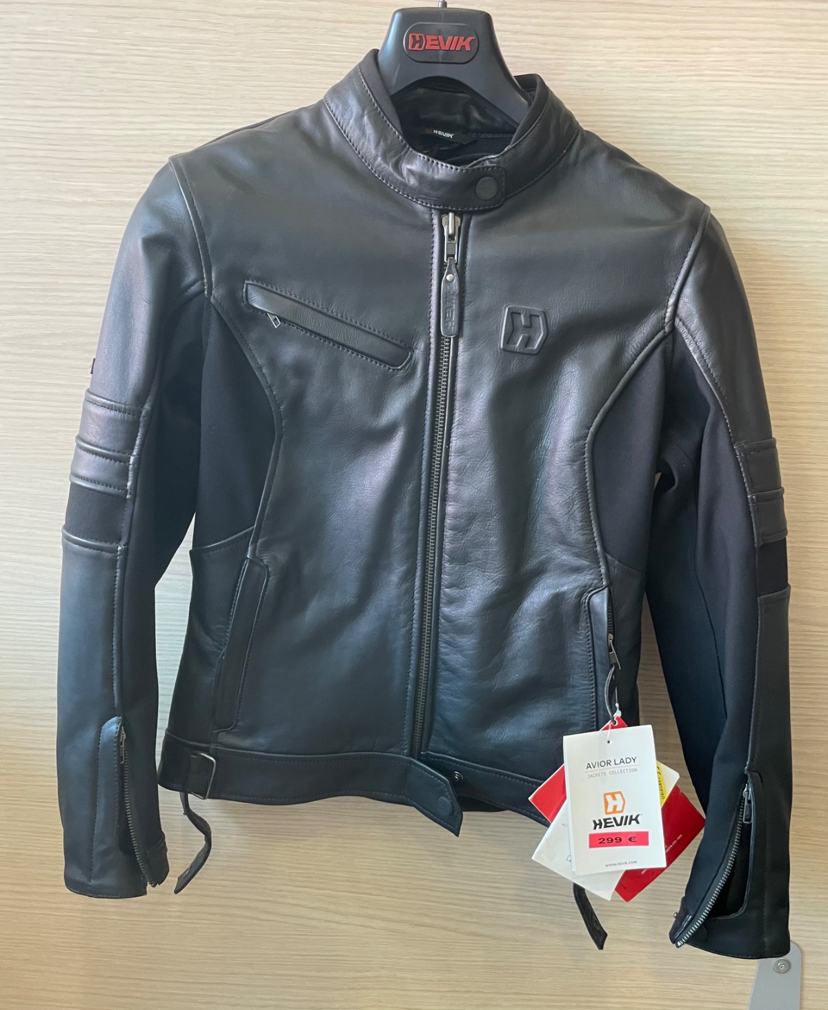 Hevik Avior Lady: Seguridad con ADN italiano