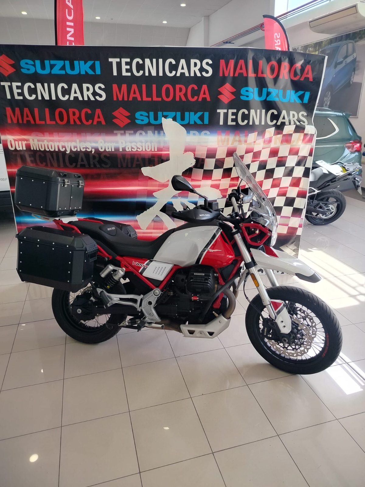 V85TT Moto Guzzi - Imagen 3
