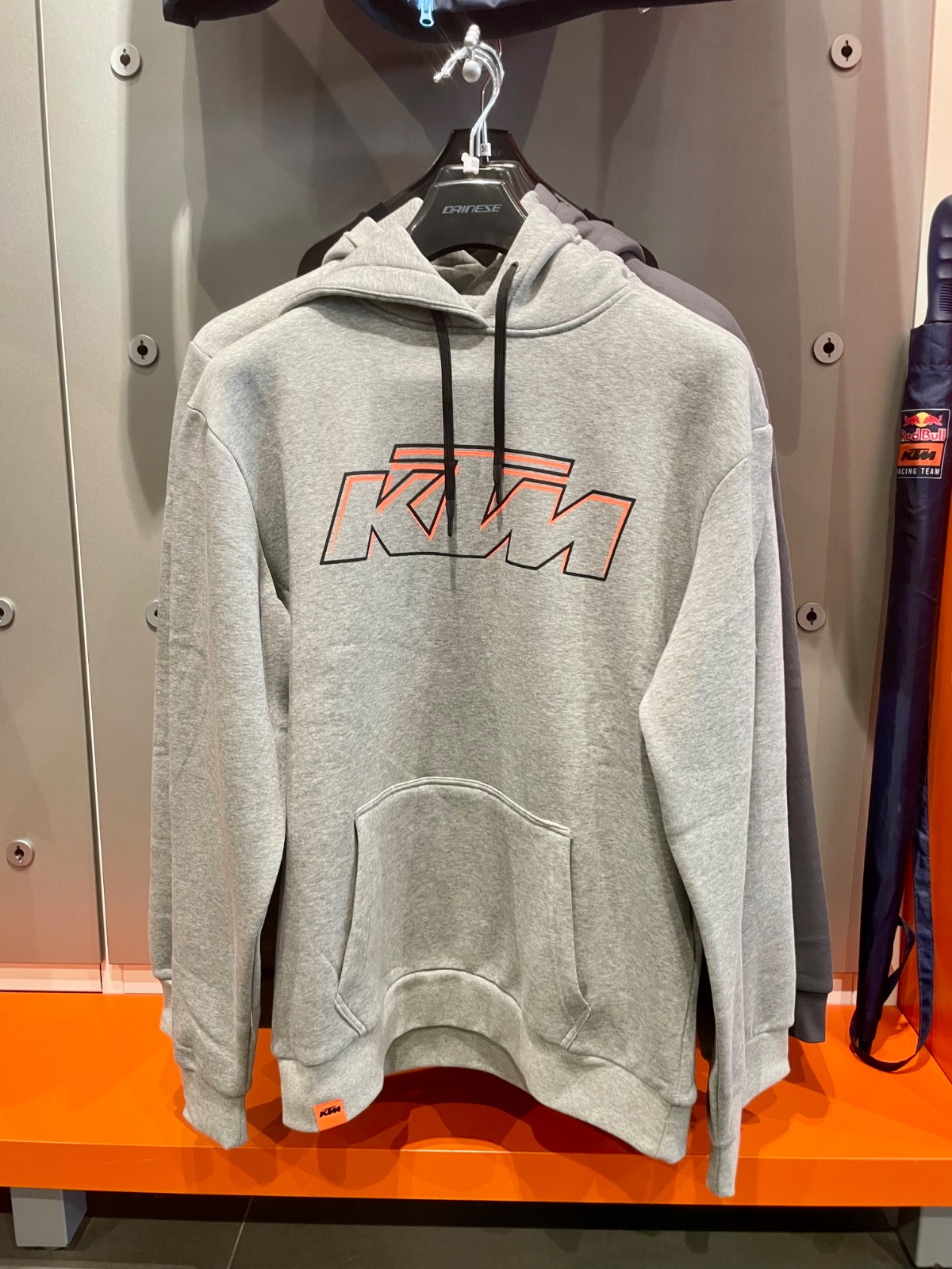 ☕ Estilo "Off-Track": Sudadera KTM Lifestyle Grey