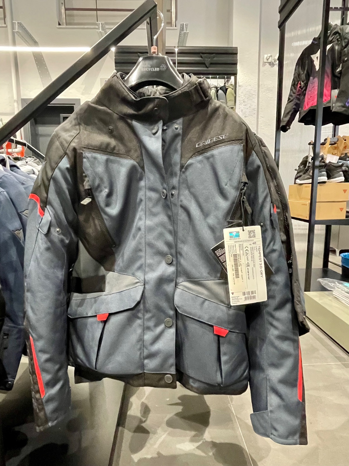 🌪️ Versatilidad sin Límites: Dainese Tempest 3 D-Dry Lady