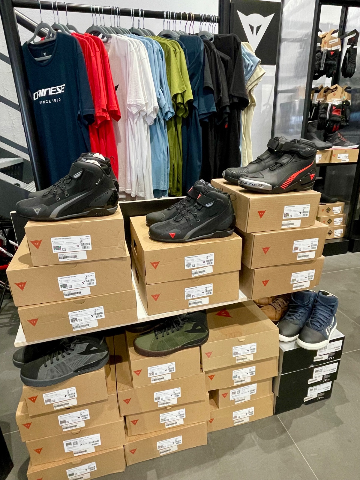 🥾 Pisada Segura: Colección de Botas y Calzado Técnico - Imagen 3
