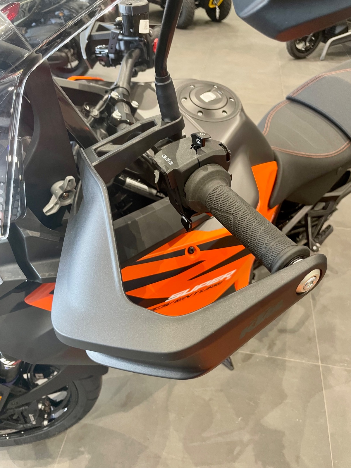 ¡NUEVA KTM 1390 SUPER ADVENTURE EVO! - Imagen 6