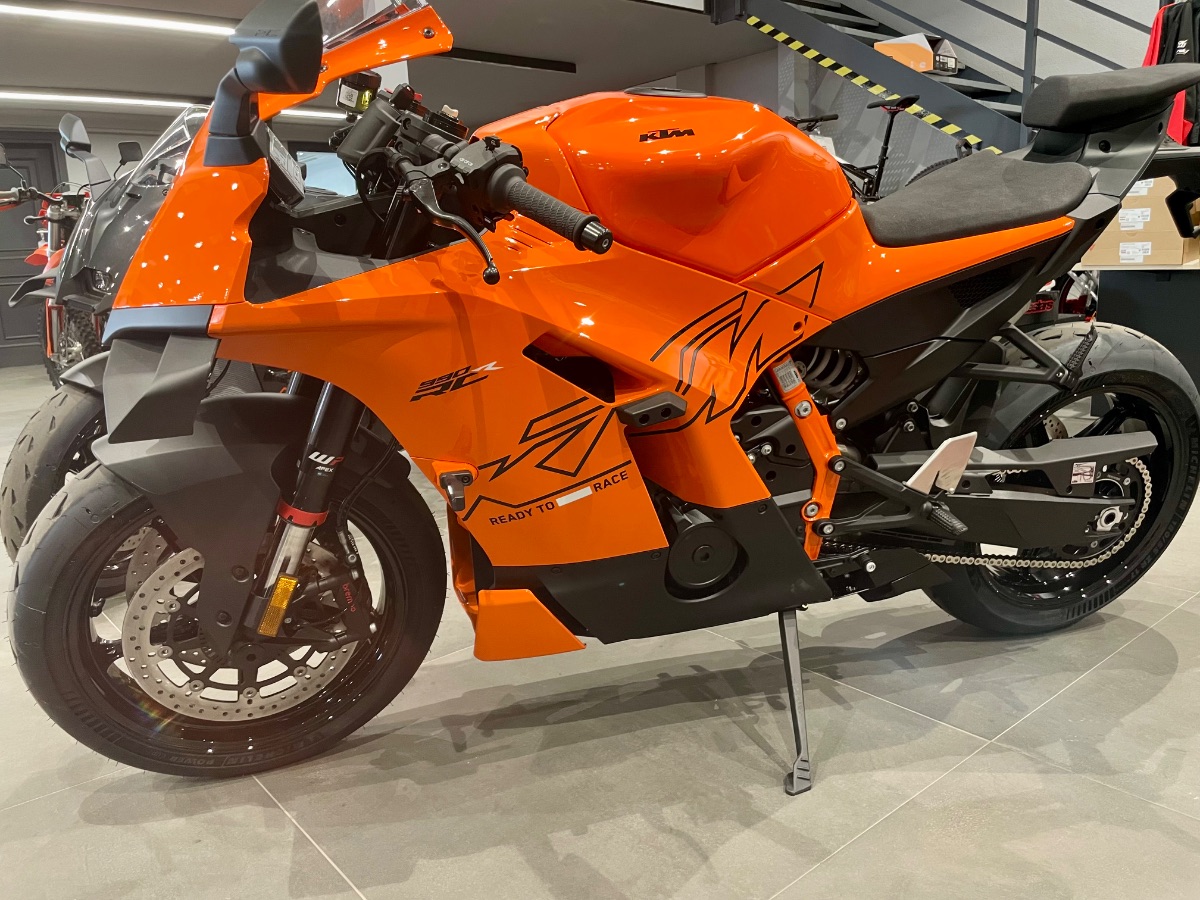 Nueva KTM 990 RC R - Imagen 6