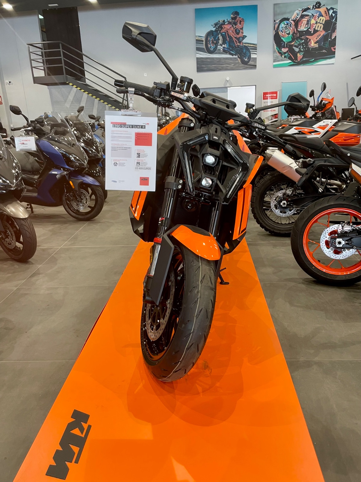 Nueva KTM 1390 Super Duke R - Imagen 2