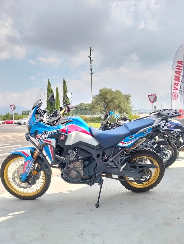Honda CRF1000L Africa Twin (2020) – Espíritu Dakar y Polivalencia Absoluta - Imagen 2