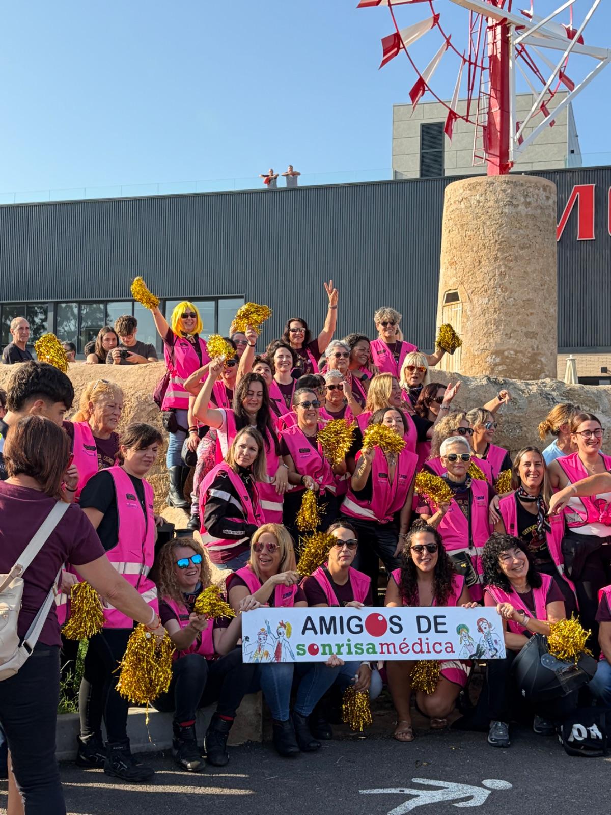 VIII Ruta Motera Chalecos Rosas